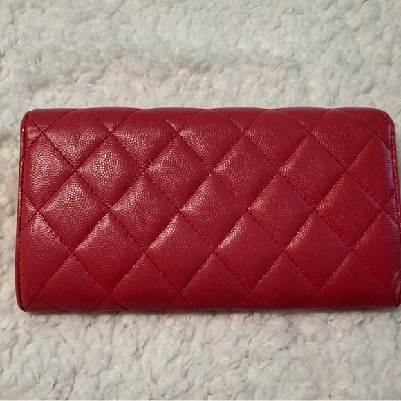 Chanel Pink Quilted Women's Wallet - Picture 8 of 8